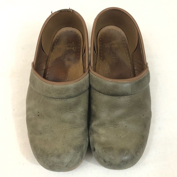 dansko non slip shoes